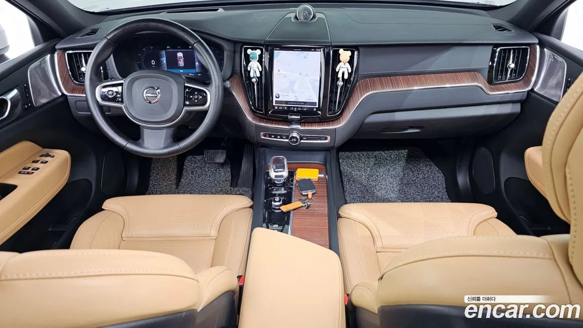 Volvo XC60 2023 из KR, фото 7