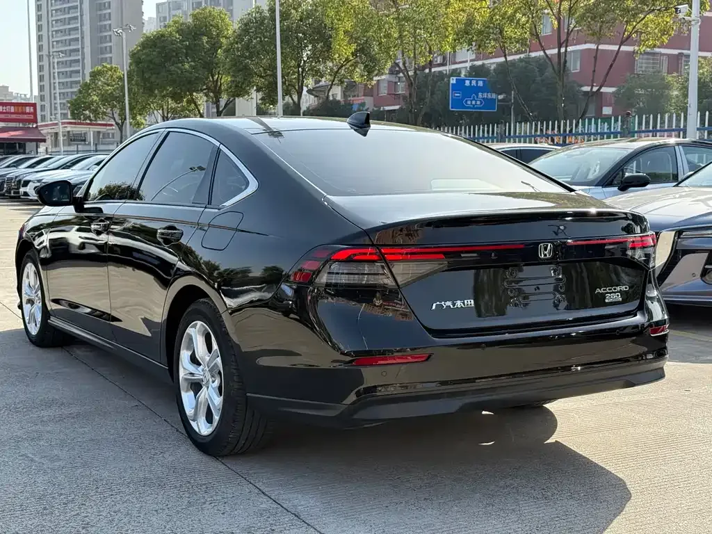 Honda Accord 2024 из CN, фото 5
