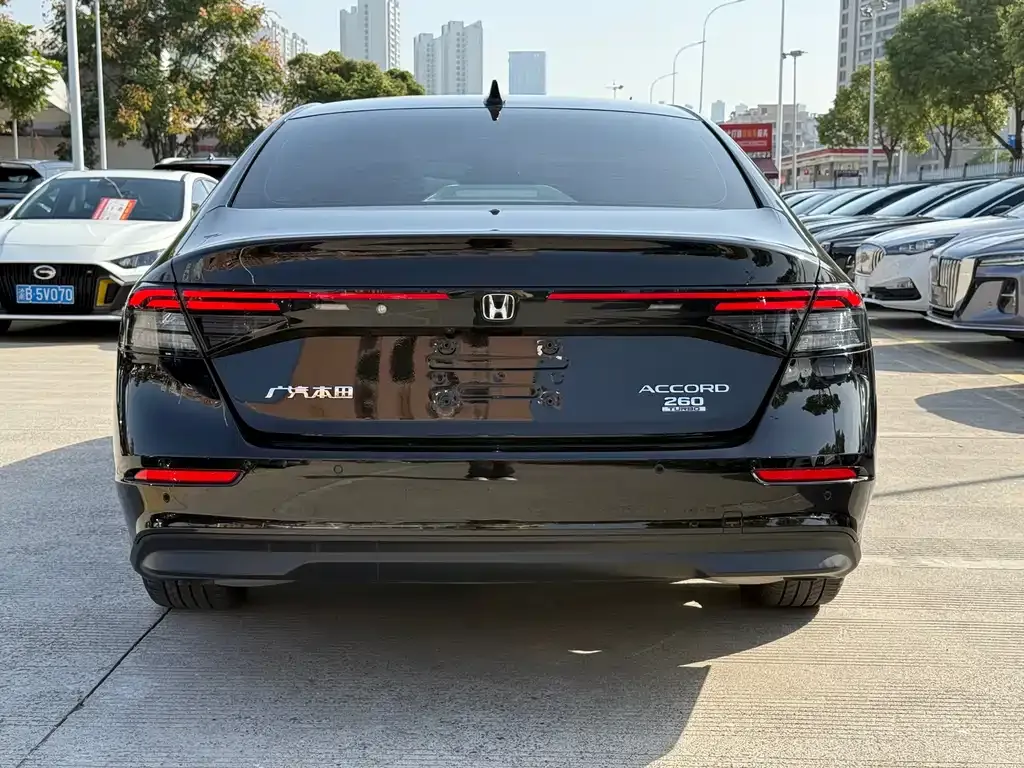 Honda Accord 2024 из CN, фото 6