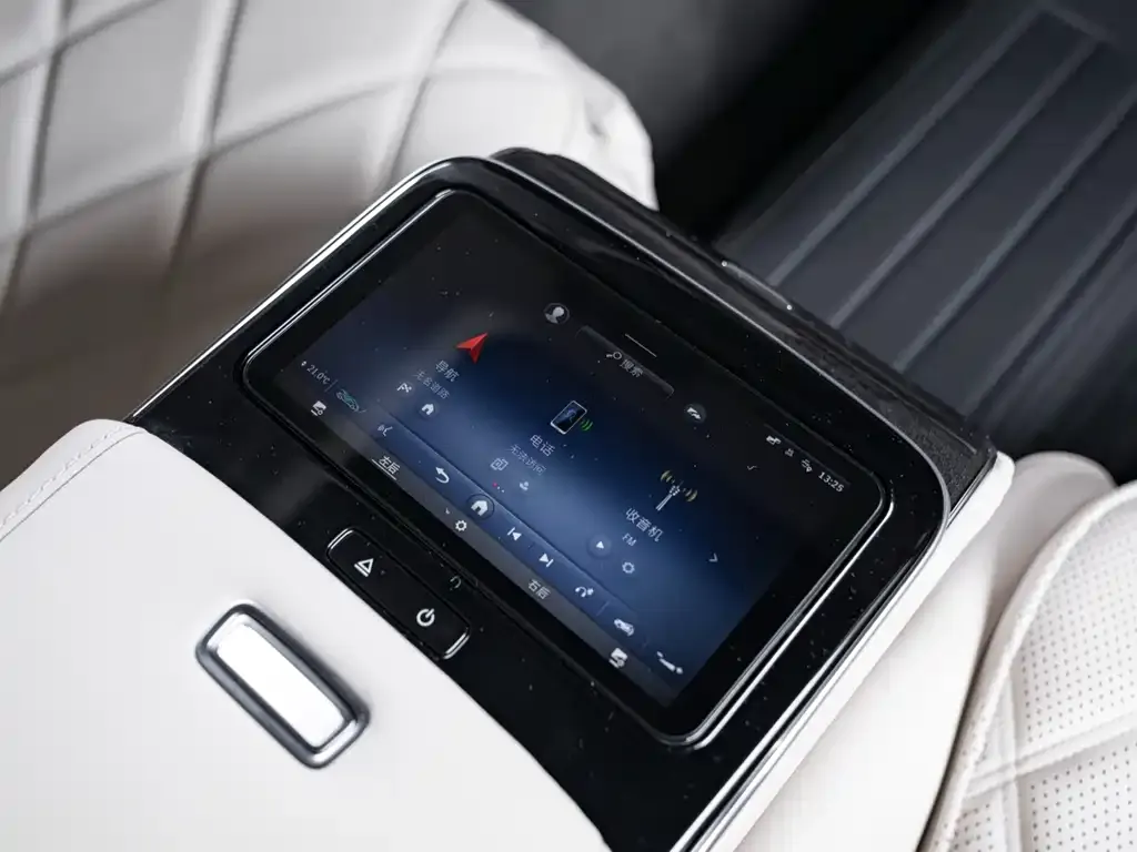 Mercedes-Benz S-Class 2025 из CN, фото 10