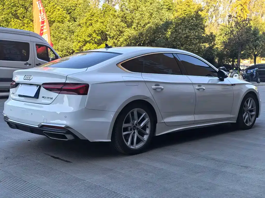 Audi A5 (Import) 2023 из CN, фото 5