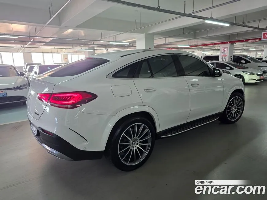 Mercedes-Benz GLE-Class — фото 4