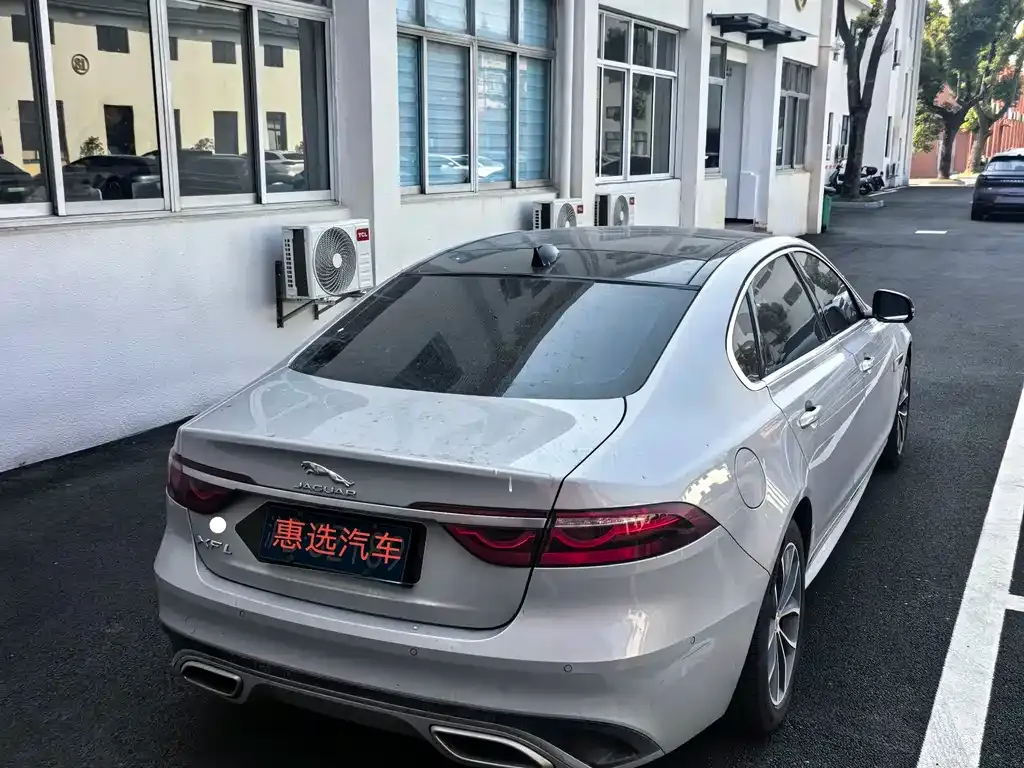 Jaguar XFL 2024 из CN, фото 9