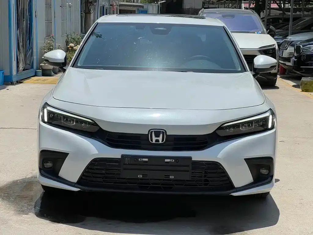 Honda Civic 2025 из CN, фото 2