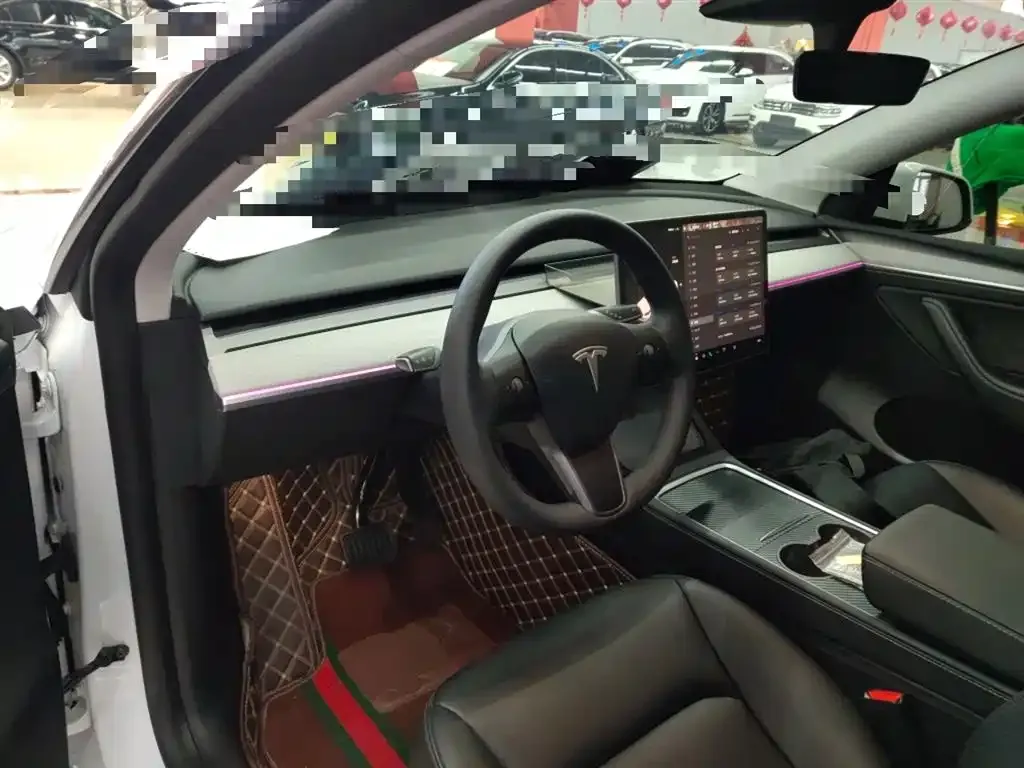 Tesla Model Y 2024 из CN, фото 10