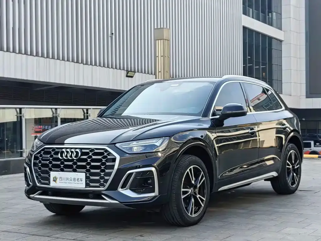 Audi Q5L — фото 2