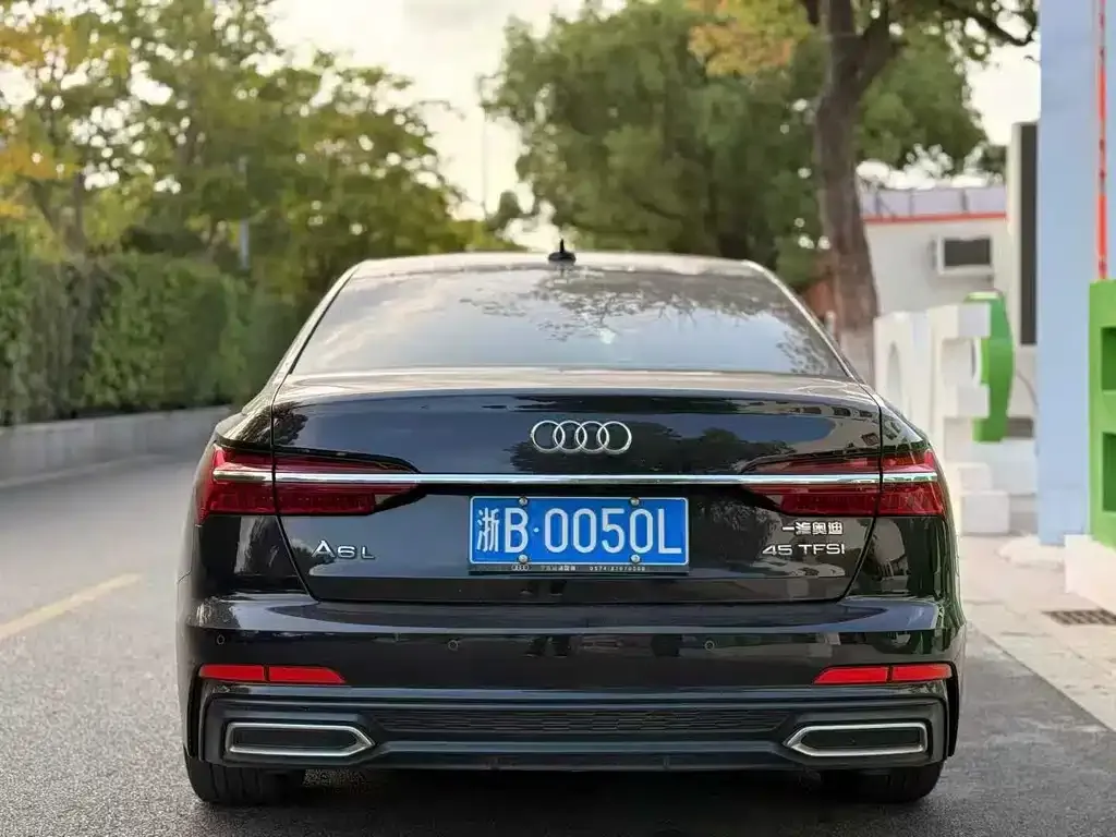 Audi A6L 2022 из CN, фото 8