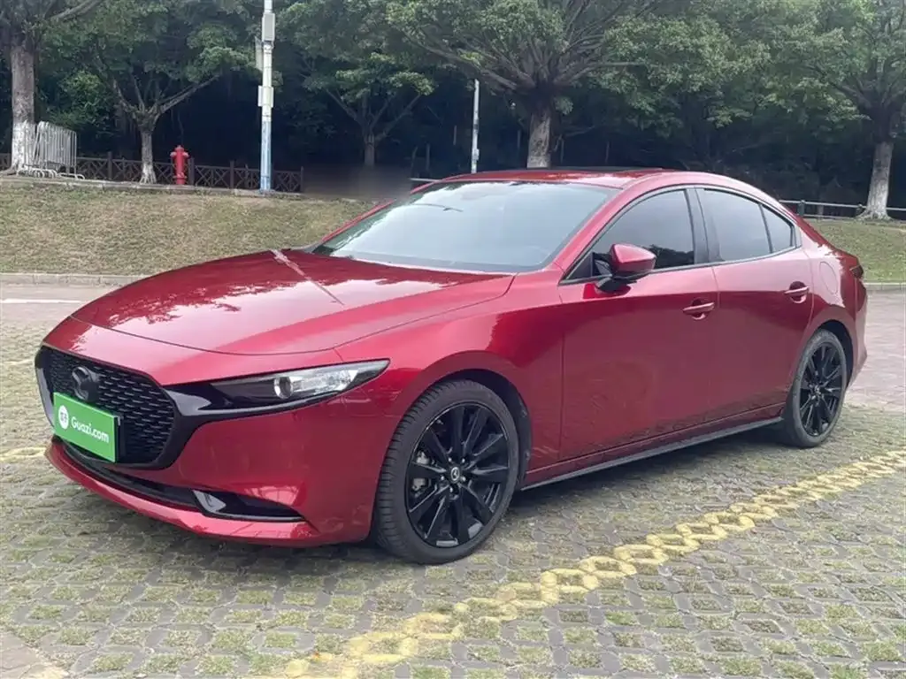 Mazda 3 Axela 2022 из CN, фото 2