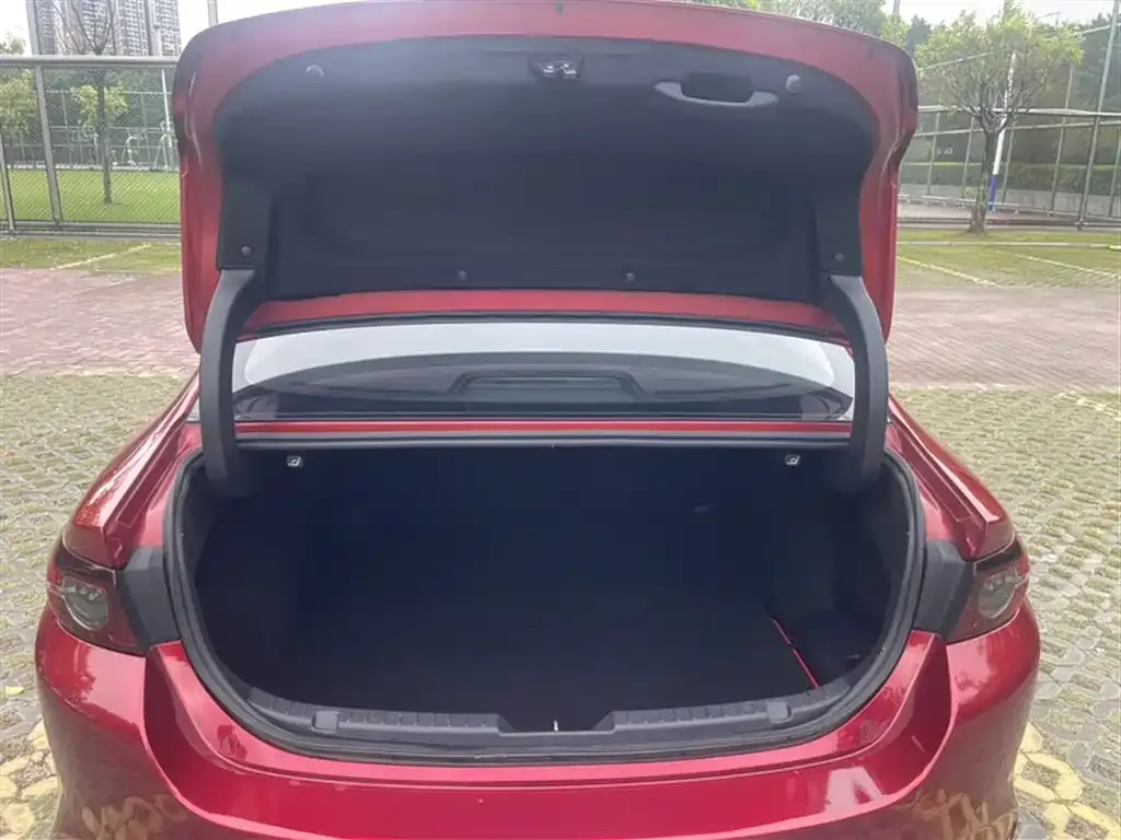 Mazda 3 Axela 2022 из CN, фото 9