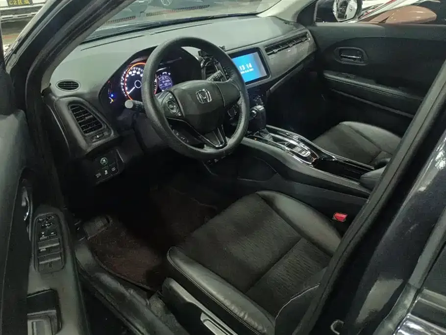 Honda Vezel 2022 из CN, фото 8