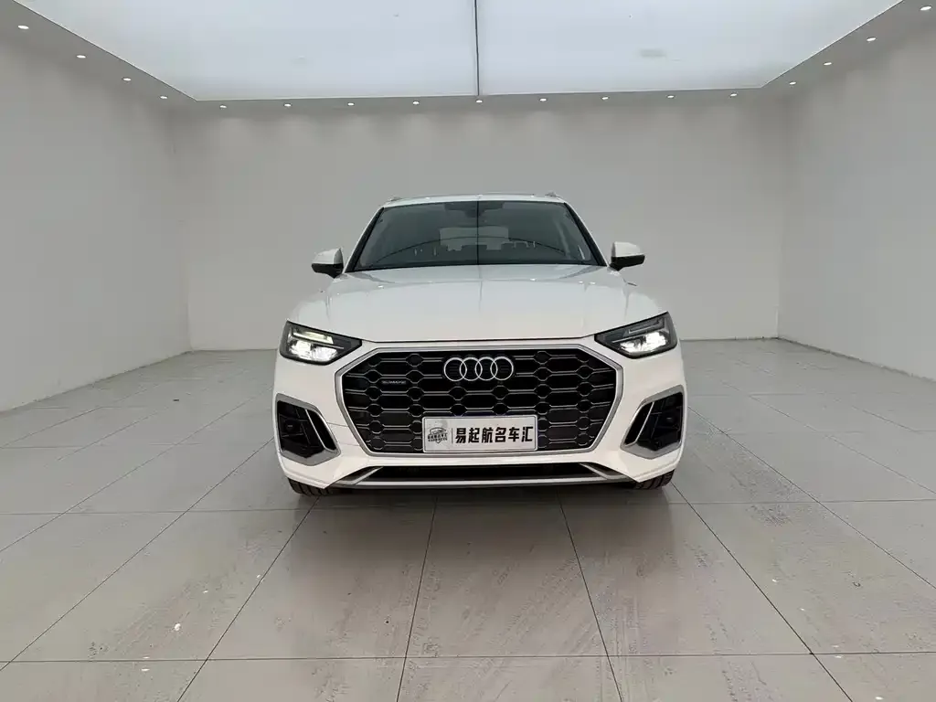 Audi Q5L 2023 из CN, фото 2