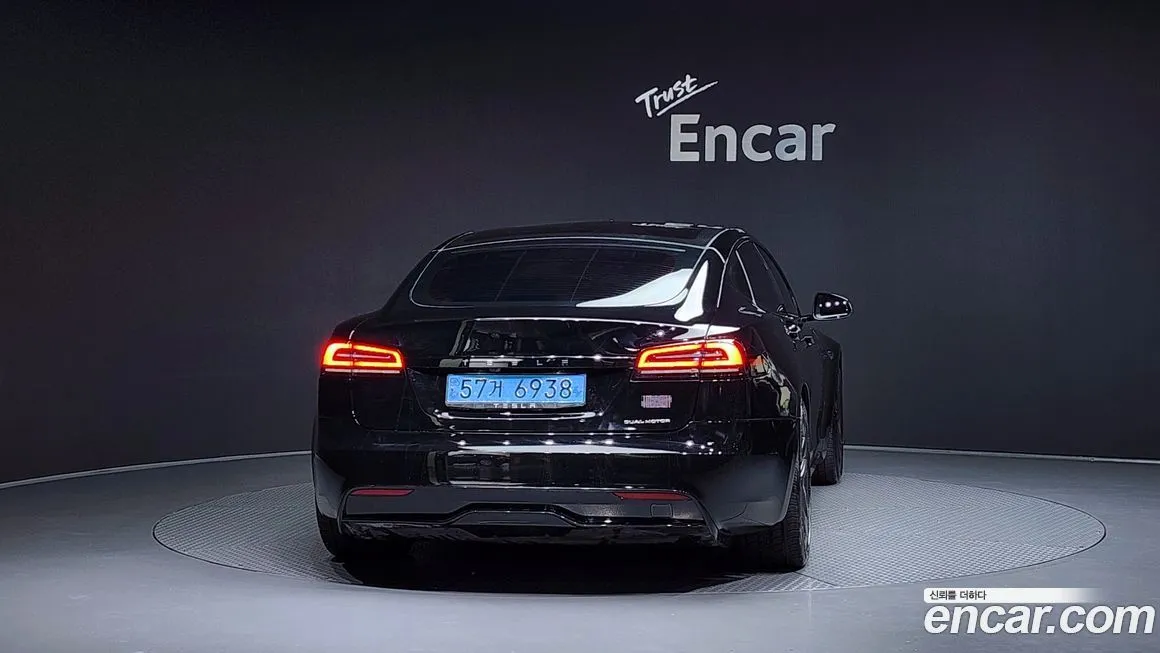 Tesla Model S 2023 из KR, фото 4