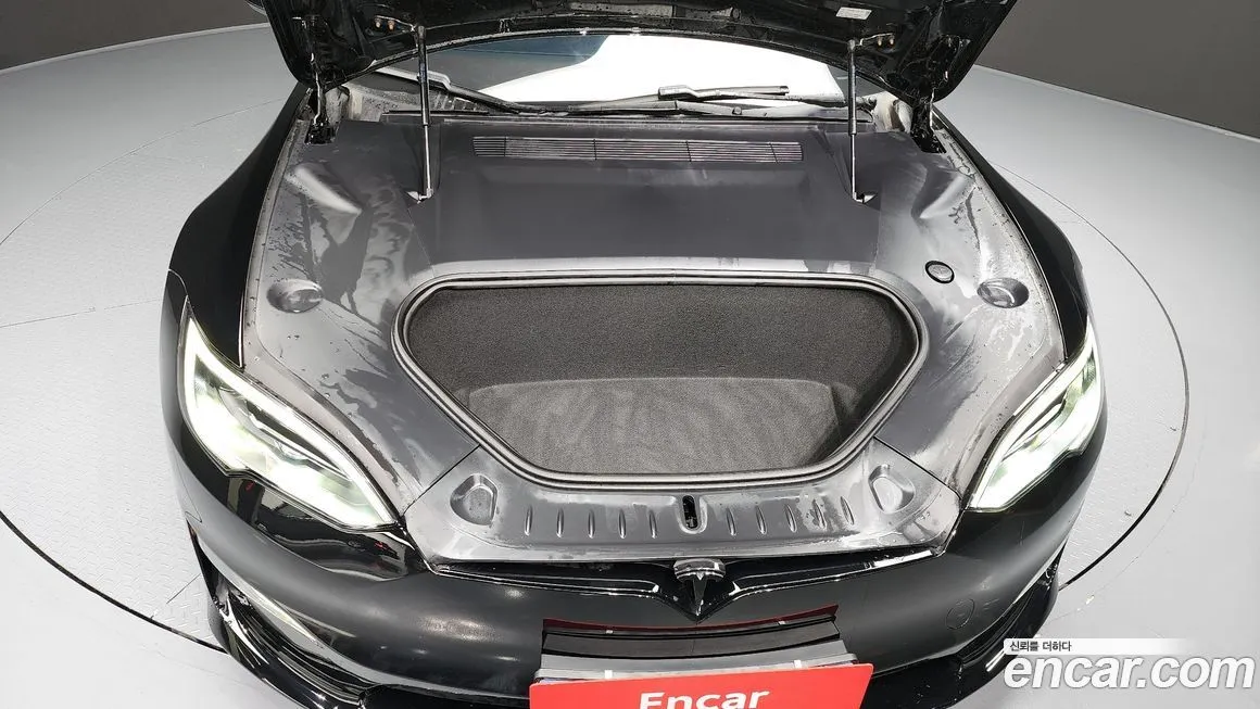 Tesla Model S 2023 из KR, фото 6