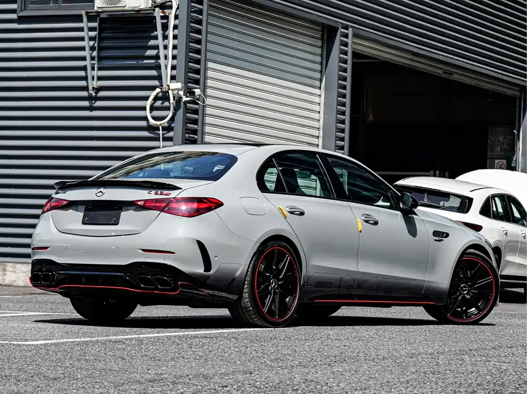Mercedes-Benz C-Class AMG New Energy 2025 из CN, фото 5