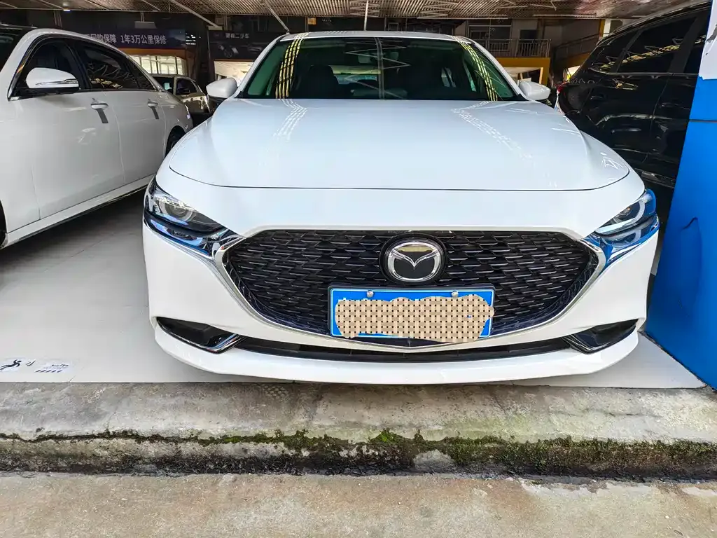Mazda 3 Axela 2023 из CN, фото 3