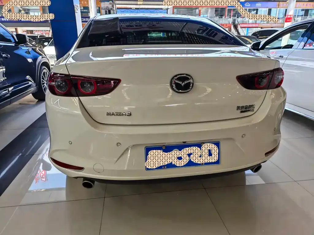 Mazda 3 Axela 2023 из CN, фото 6