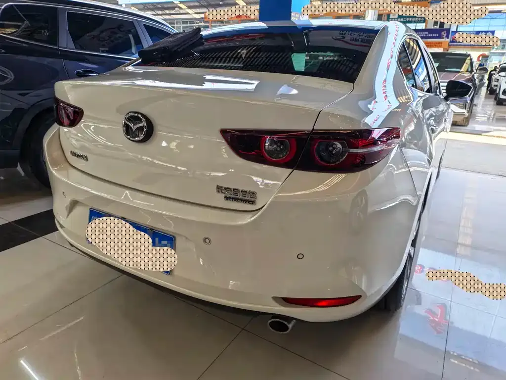 Mazda 3 Axela 2023 из CN, фото 7
