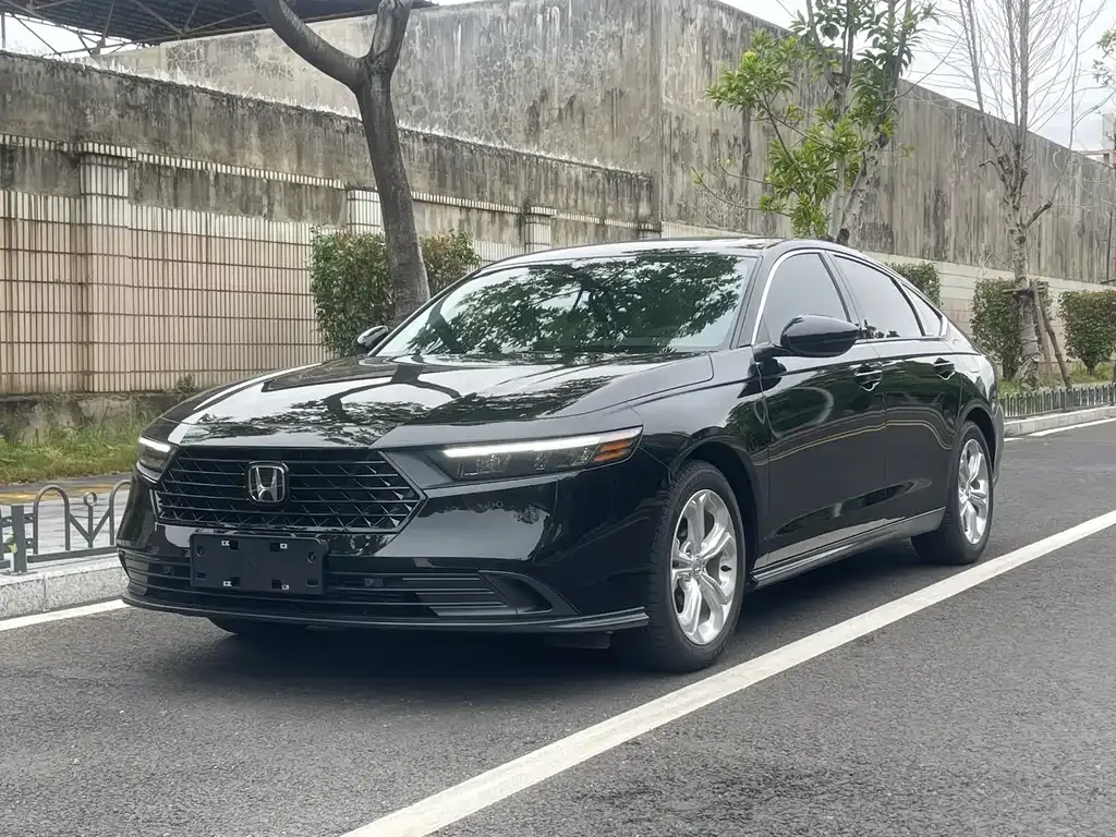 Honda Accord 2024 из CN, фото 1