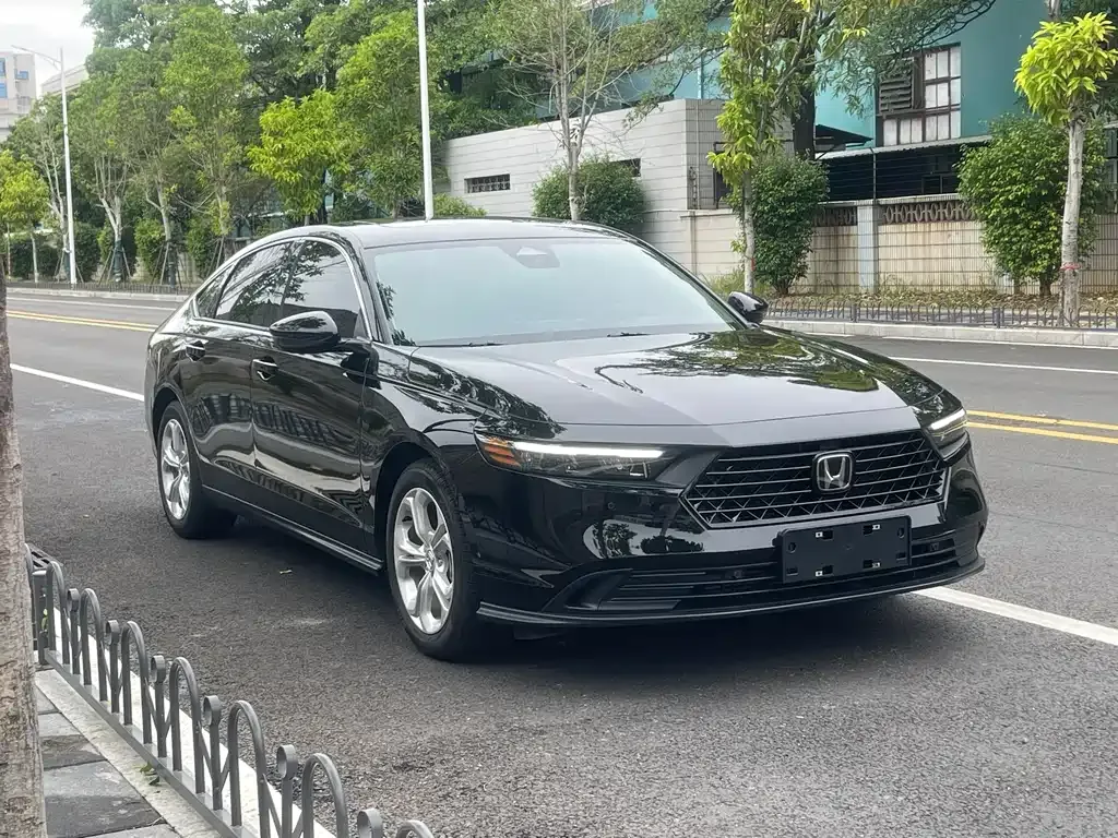 Honda Accord 2024 из CN, фото 3