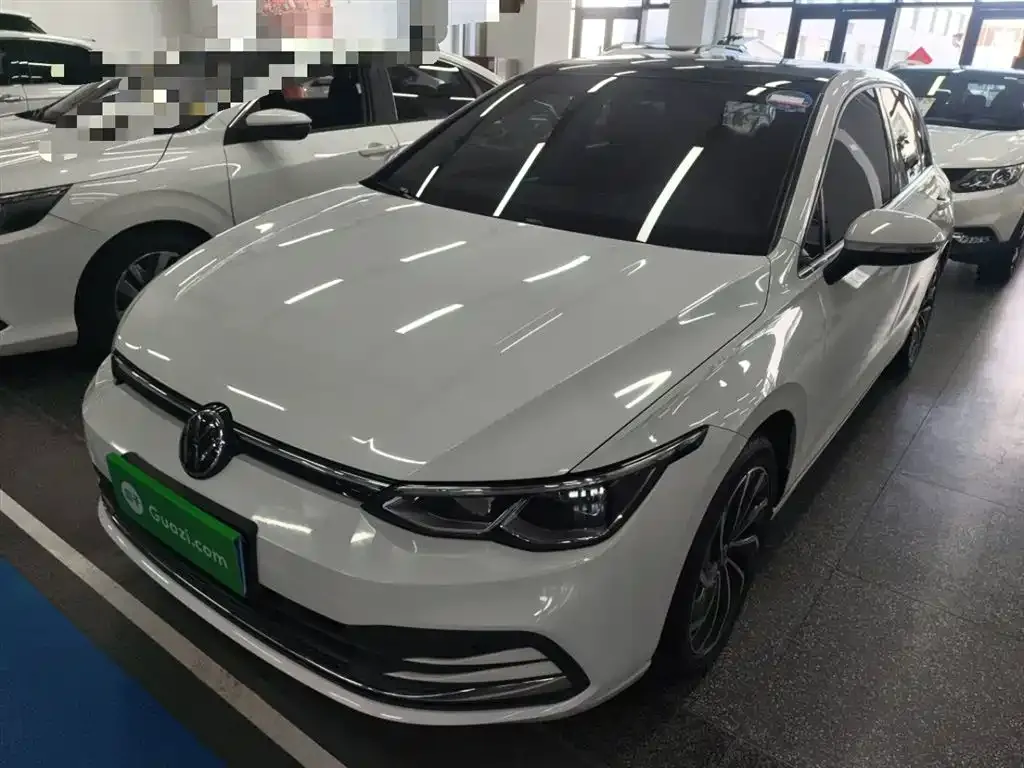 Volkswagen Golf 2022 из CN, фото 1