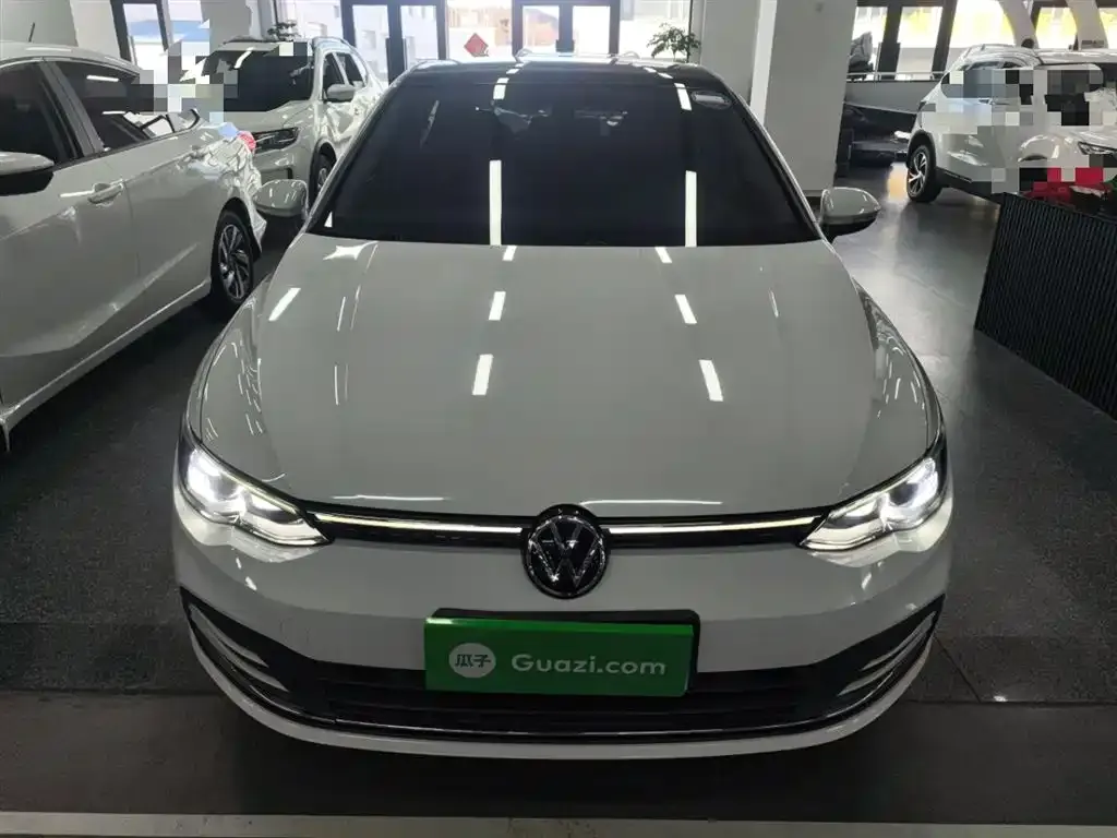 Volkswagen Golf 2022 из CN, фото 3