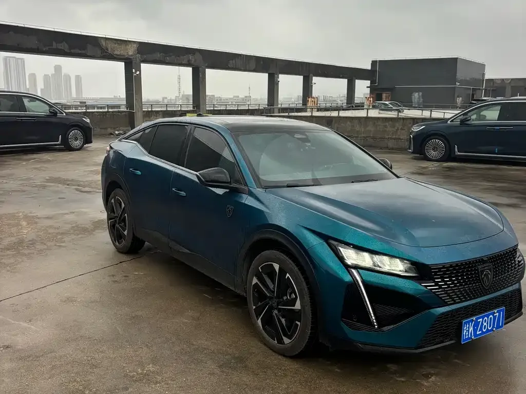 Peugeot 408X 2023 из CN, фото 2
