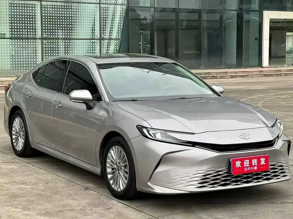 Toyota Camry 2024 из CN, фото 3