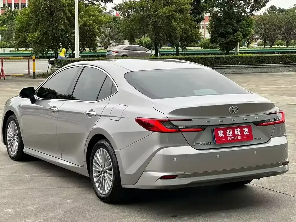Toyota Camry 2024 из CN, фото 6