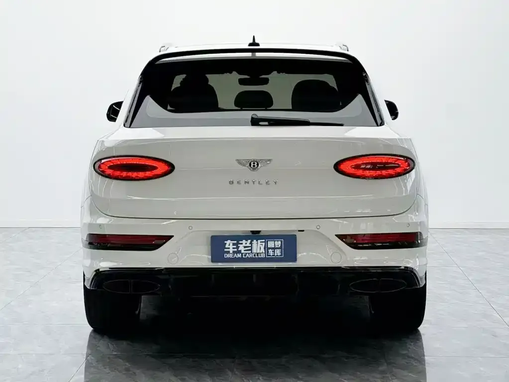 Bentley Bentayga 2022 из CN, фото 5