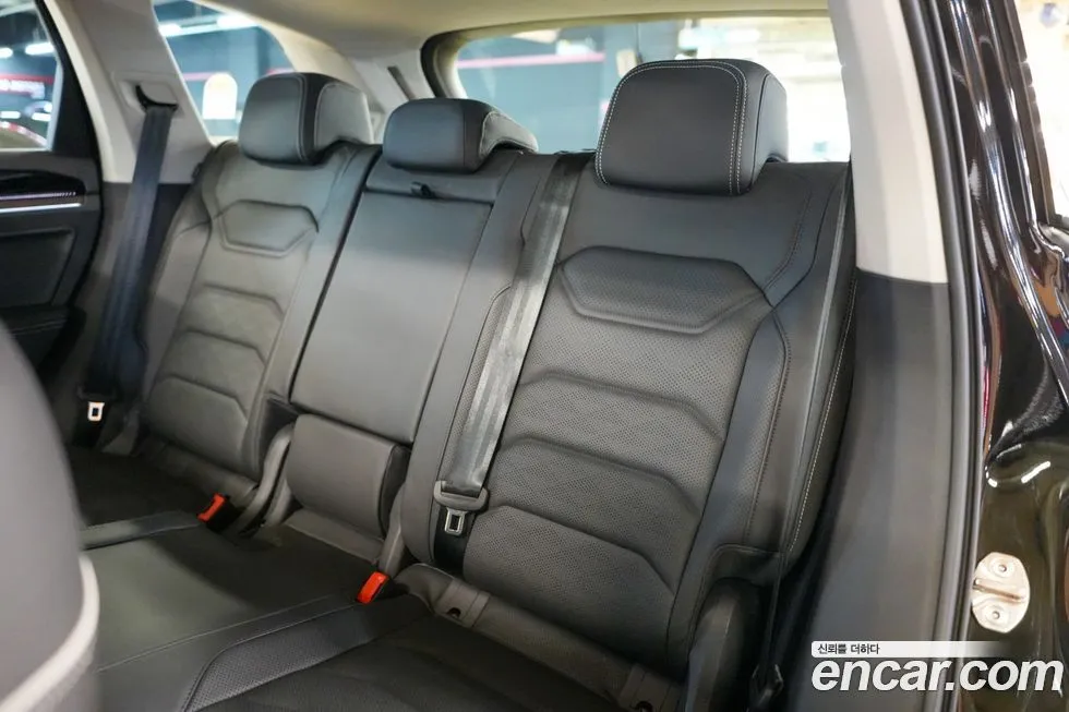 Volkswagen Touareg 2025 из KR, фото 9