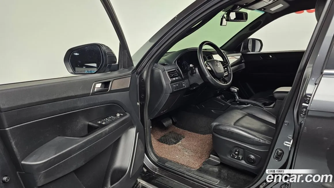 KG Mobility (Ssangyong) Rexton — фото 10