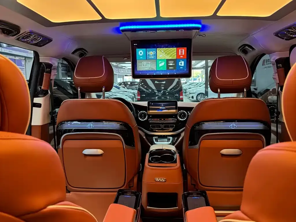 Mercedes-Benz Vito 2023 из CN, фото 7
