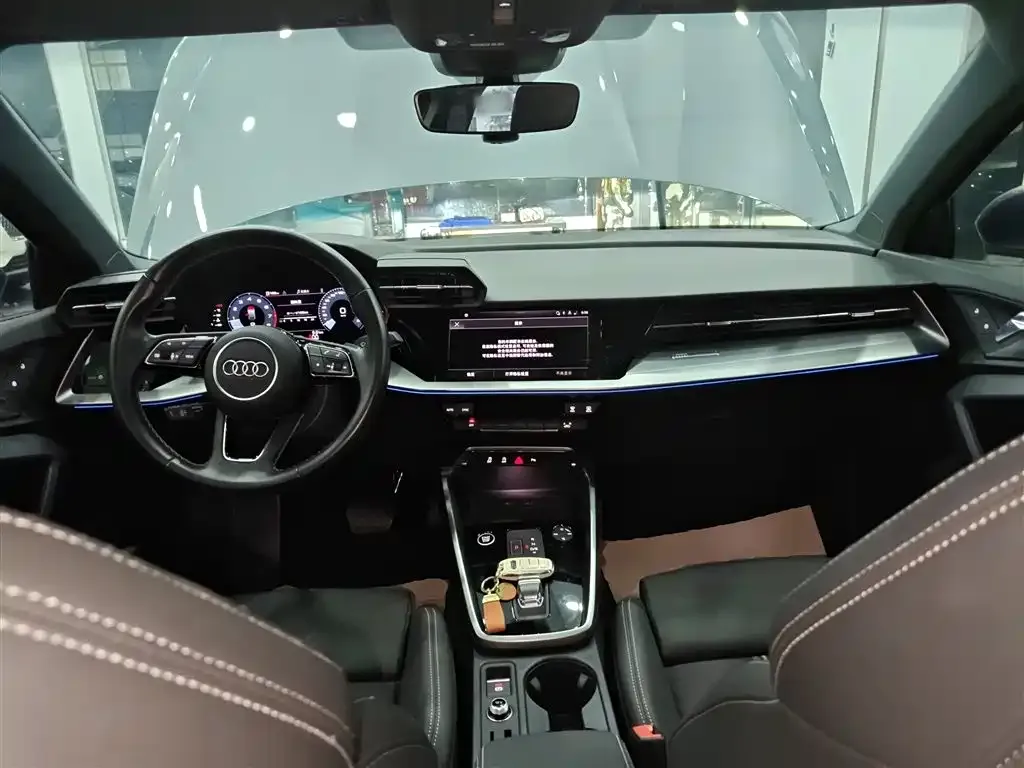 Audi A3 2024 из CN, фото 10