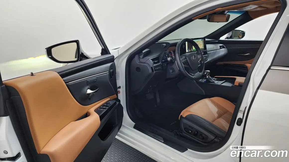 Lexus ES 2023 из KR, фото 10