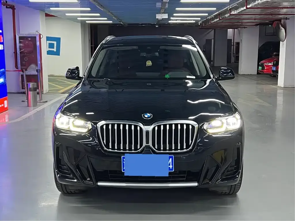 BMW X3 2023 из CN, фото 2