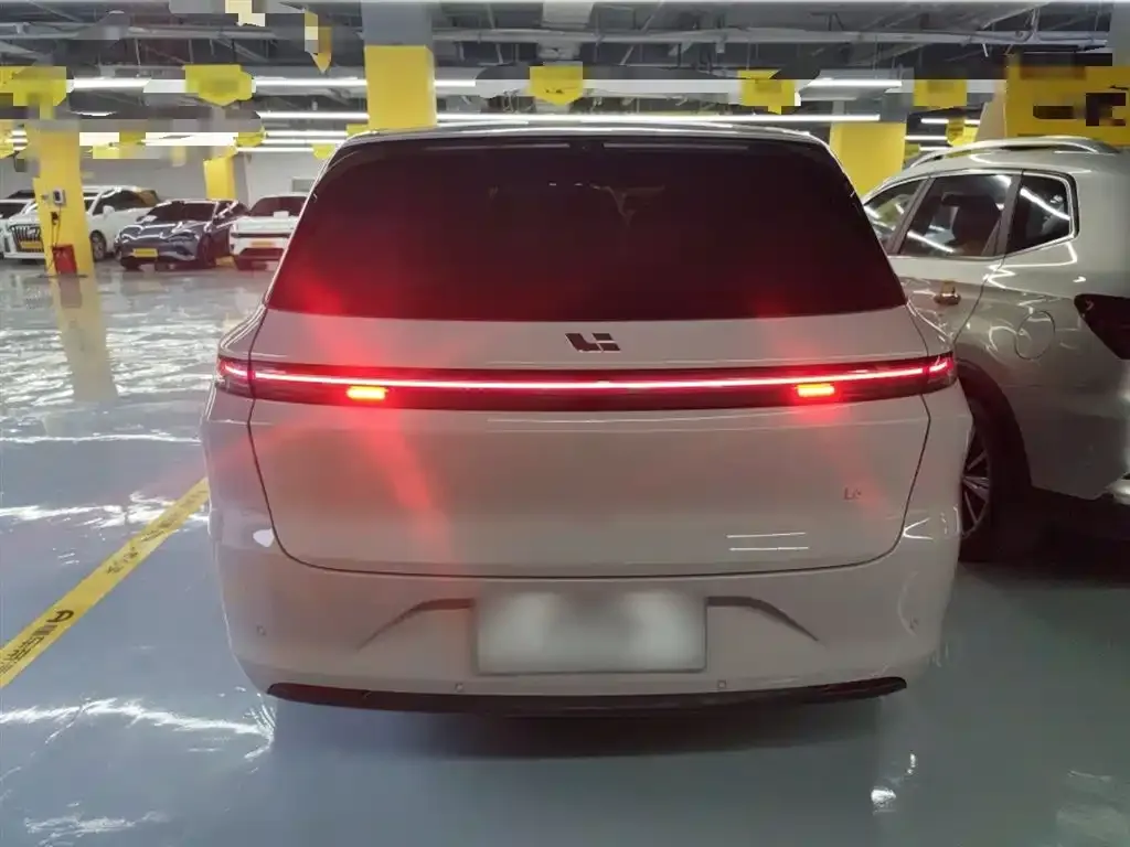 Li Auto L6 2024 из CN, фото 6
