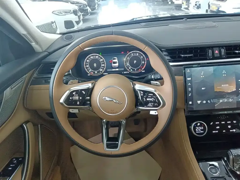 Jaguar XFL 2025 из CN, фото 10