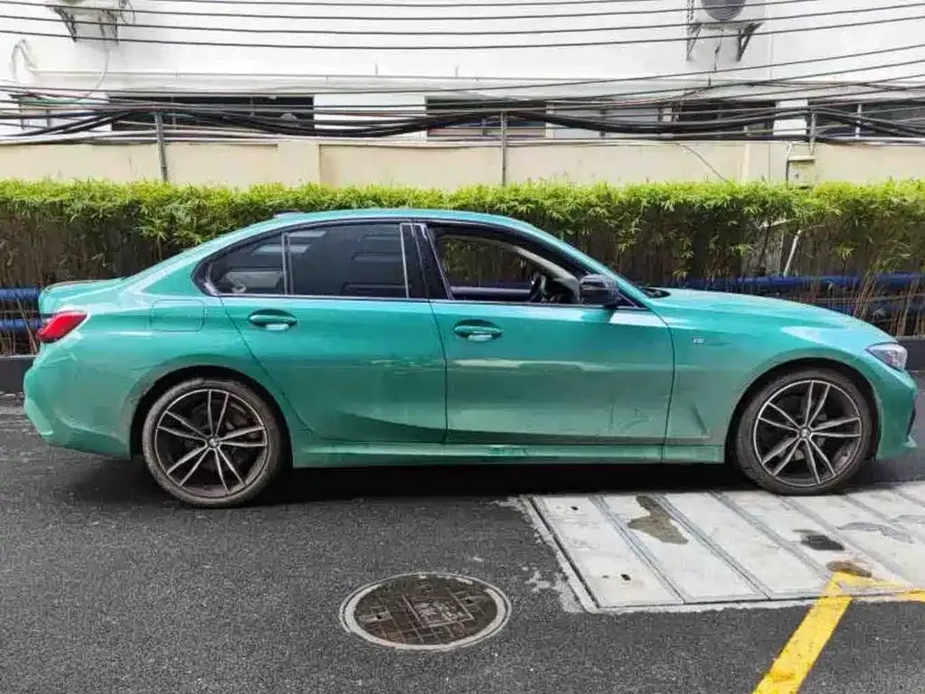 BMW 3 Series 2022 из CN, фото 4