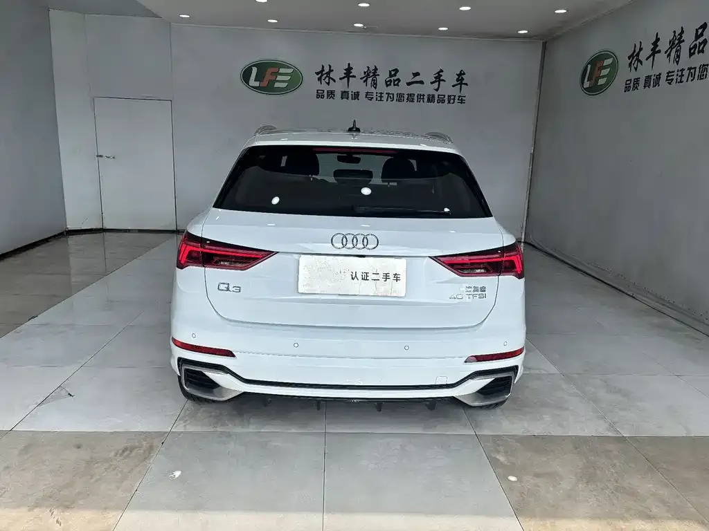 Audi Q3 2024 из CN, фото 7