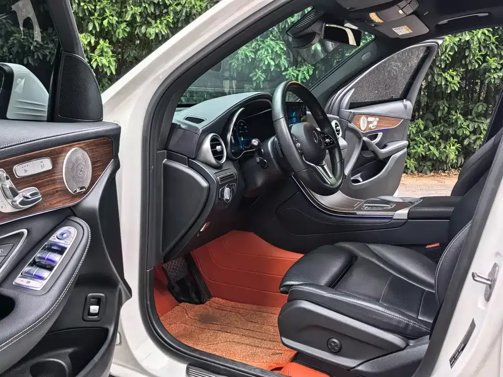 Mercedes-Benz GLC 2021 из CN, фото 4