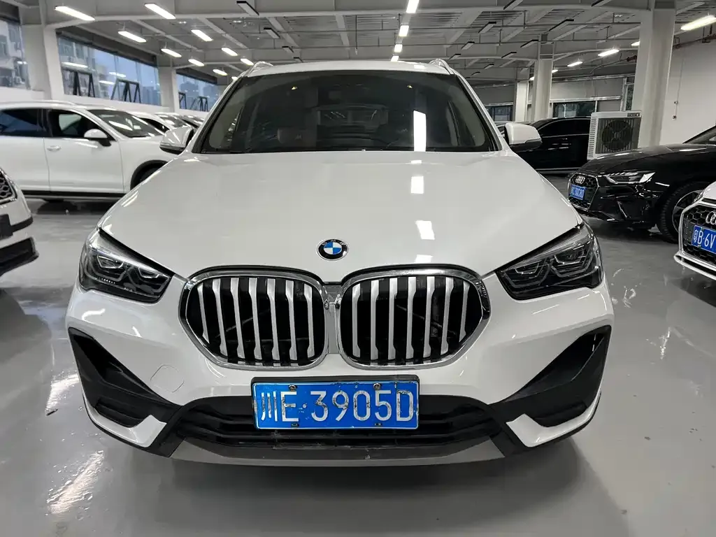 BMW X1 2021 из CN, фото 2