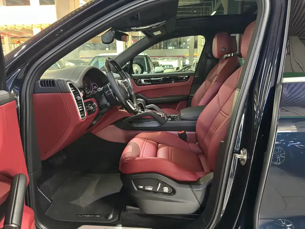 Porsche Cayenne 2021 из CN, фото 6