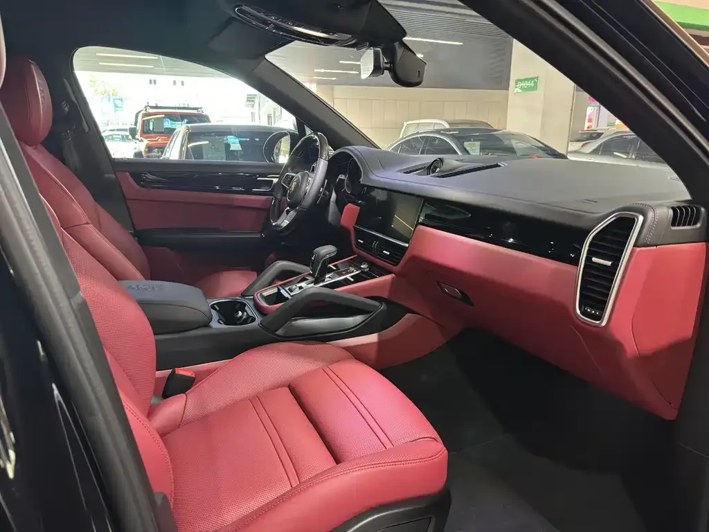 Porsche Cayenne 2021 из CN, фото 7