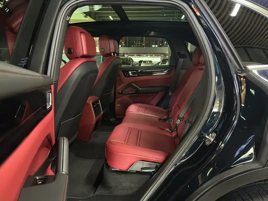 Porsche Cayenne 2021 из CN, фото 9