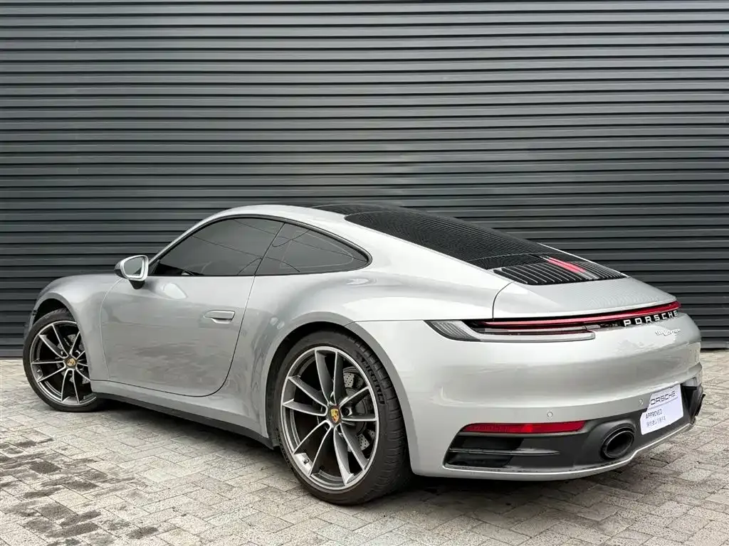Porsche 911 2023 из CN, фото 2