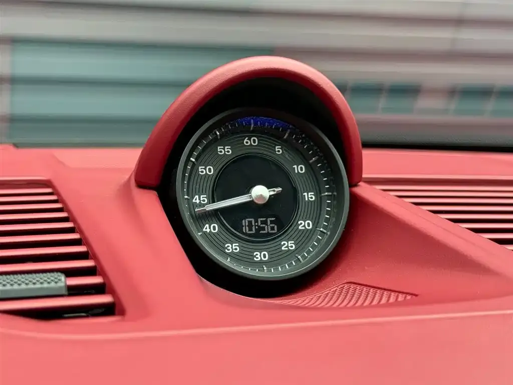 Porsche 911 2023 из CN, фото 8