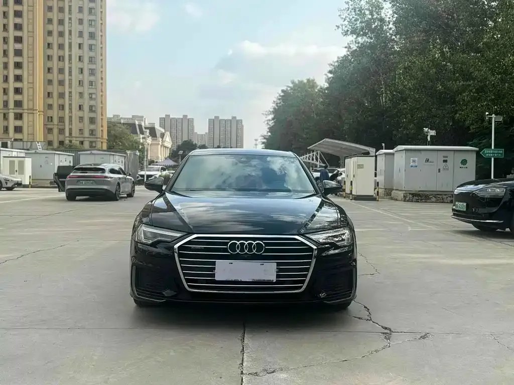 Audi A6L 2022 из CN, фото 1