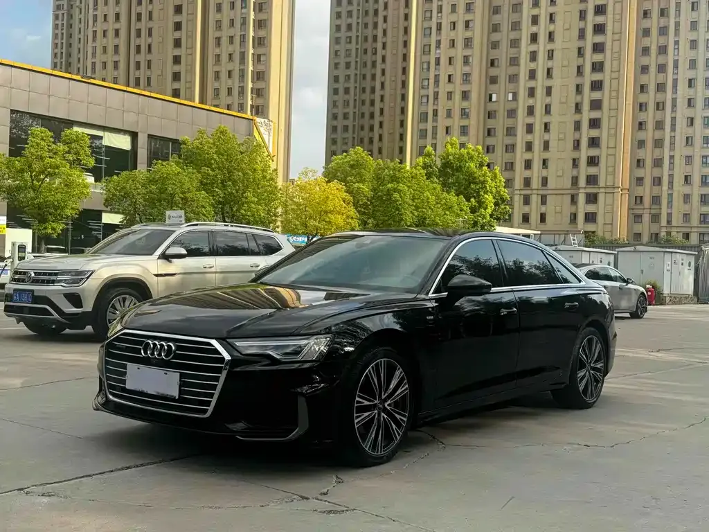 Audi A6L 2022 из CN, фото 2