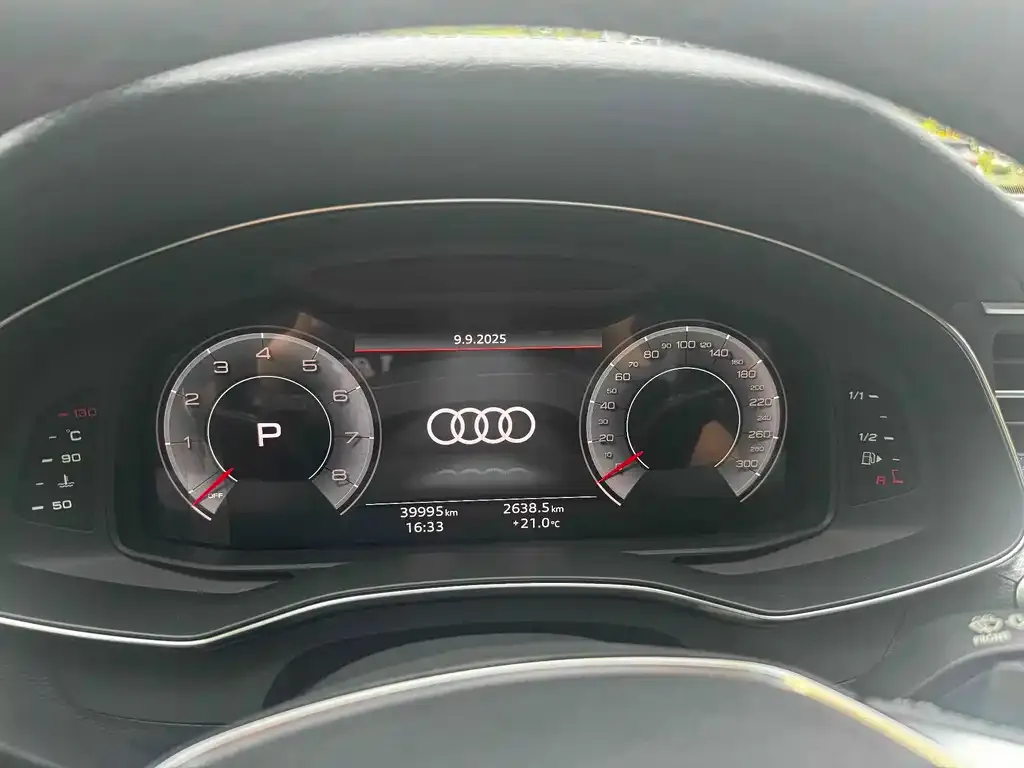 Audi A6L 2022 из CN, фото 9