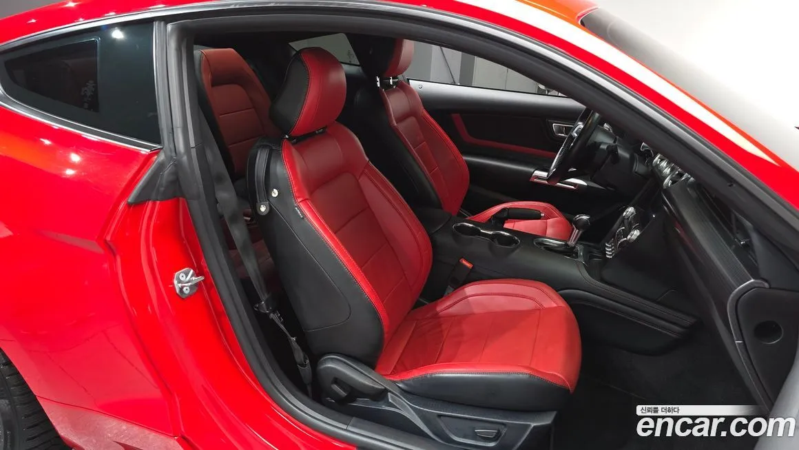 Ford Mustang 2021 из KR, фото 10